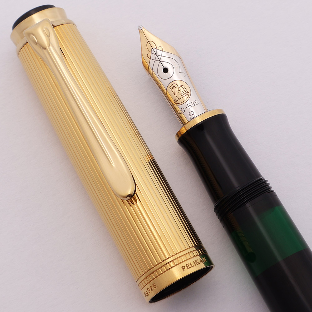 Pelikan M450 (1998-2001) Fountain Pen - Black w Vermeil Cap, Broad